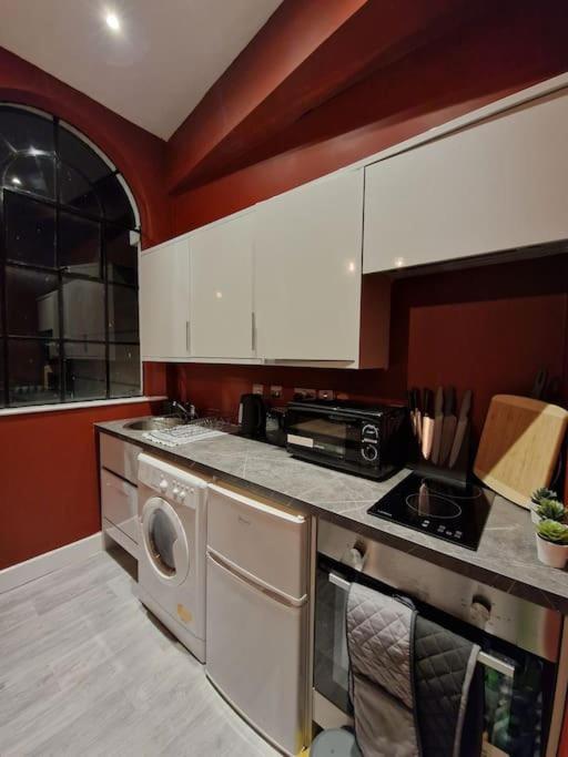 برمنغهام Stylish Jewellery Quarter Apartment Sleeps 4 المظهر الخارجي الصورة