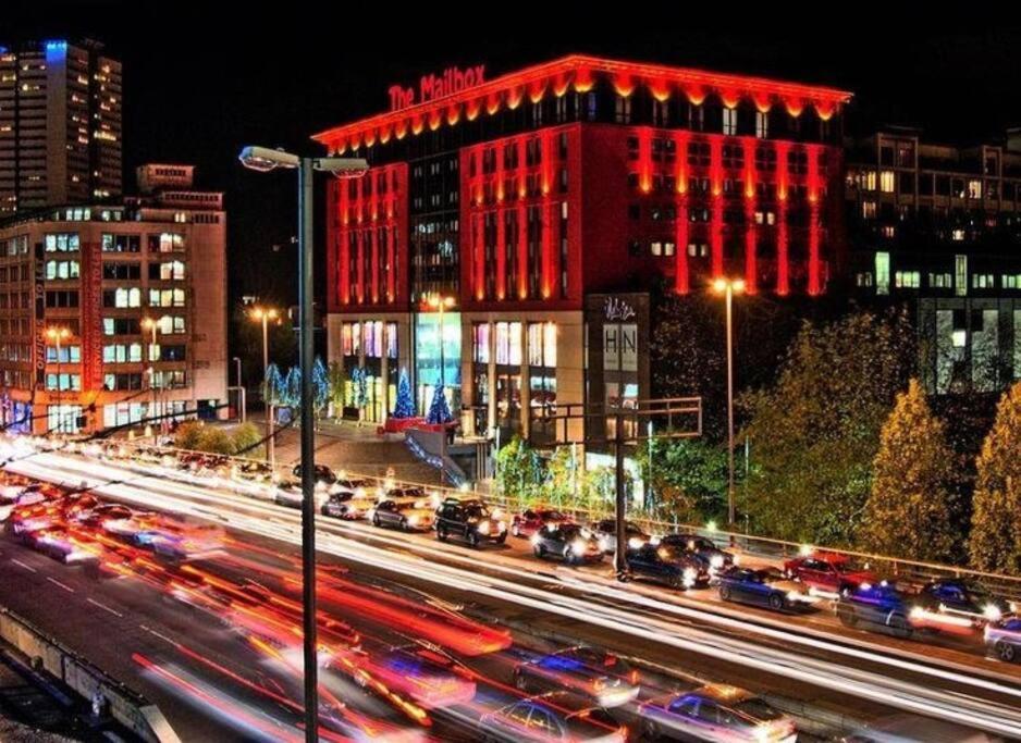 برمنغهام Stylish Jewellery Quarter Apartment Sleeps 4 المظهر الخارجي الصورة